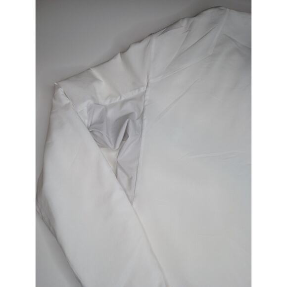 $400 Arc'teryx Veilance Cosine Insulated Jacket Size Medium White (Small Flaw) - Picture 11 of 16